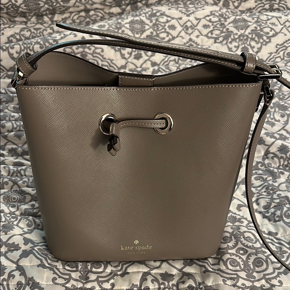 Kate Spade Shoulder Bag with bucket structured design